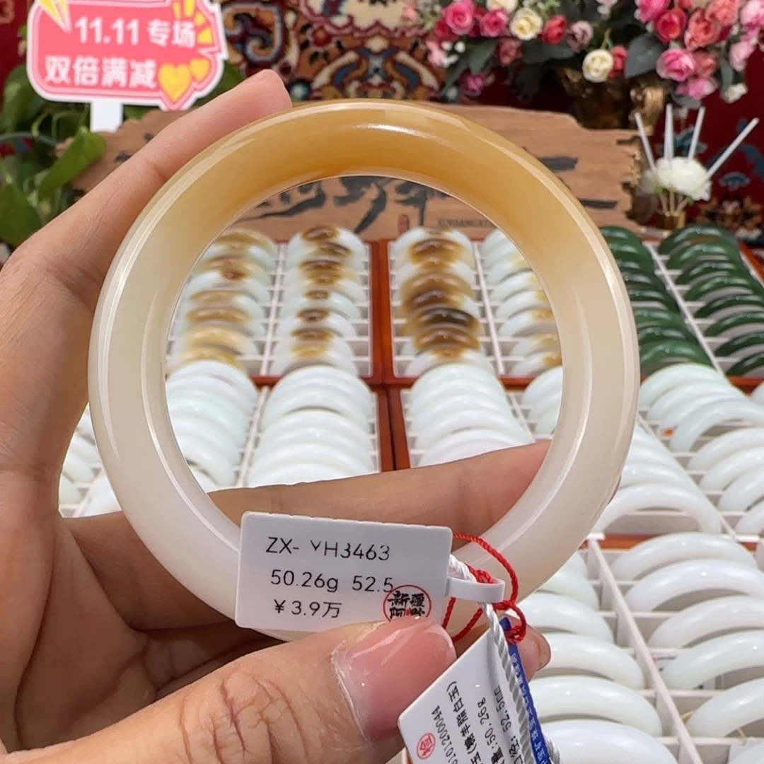 和田玉（糖玉）未镶嵌手镯天然新疆且末糖白女士手镯