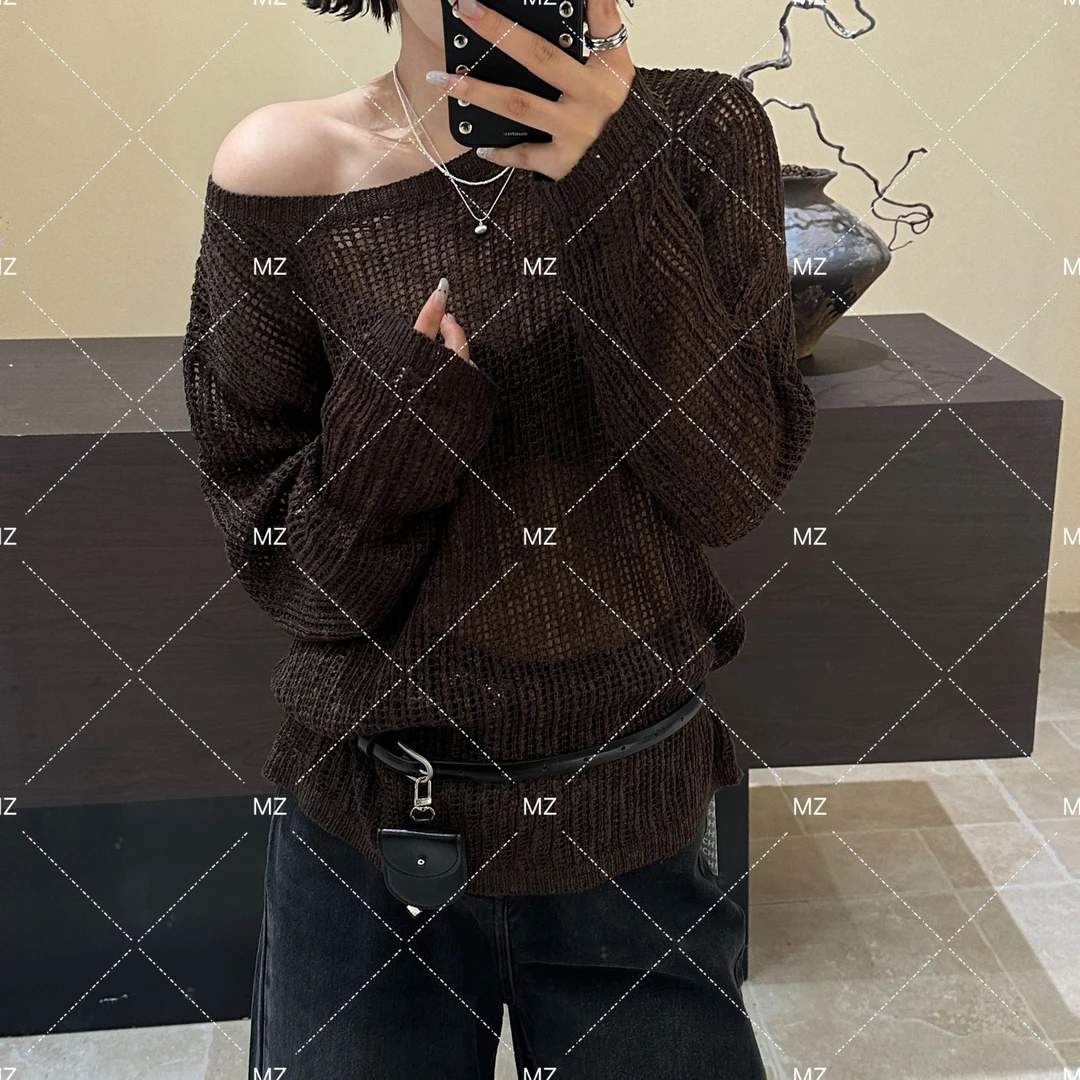 【格子家】森系宽松型圆领镂空显瘦气质上衣（带腰带腰包）B160