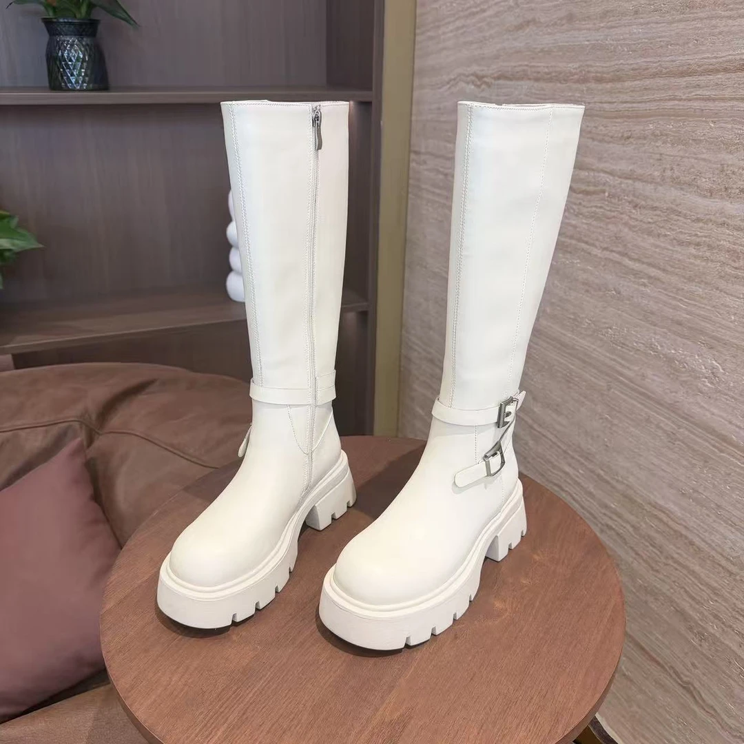 【与然良品】YR13019新款气质百搭潮流女士{二棉}休闲时装靴