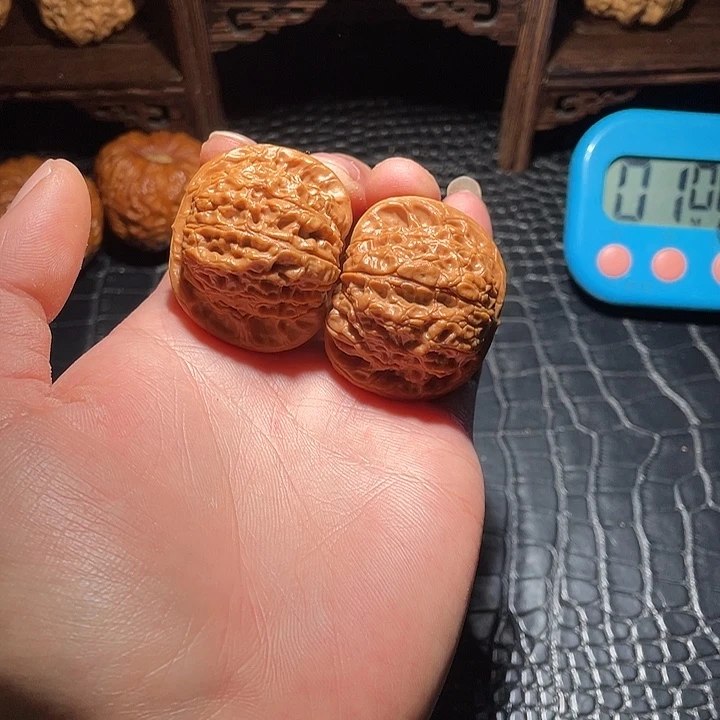 吊坠文玩核桃血麒麟41