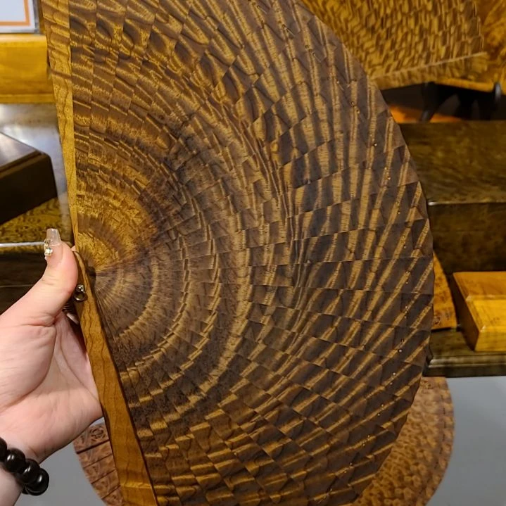 楠木进****通21小叶桢楠金丝楠木苏扇