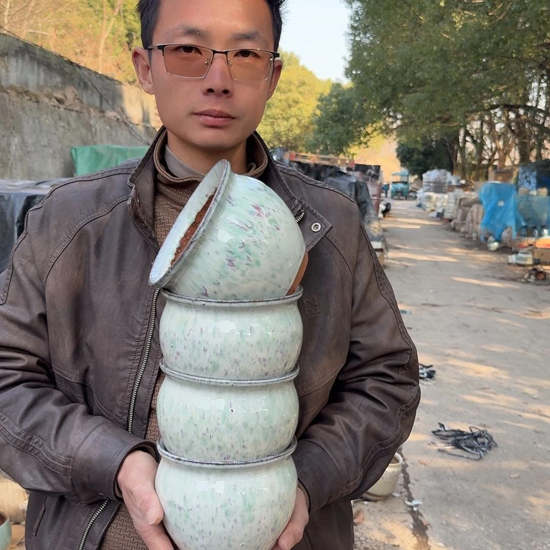 紫砂花盆口15高12.5（四个彩色罐