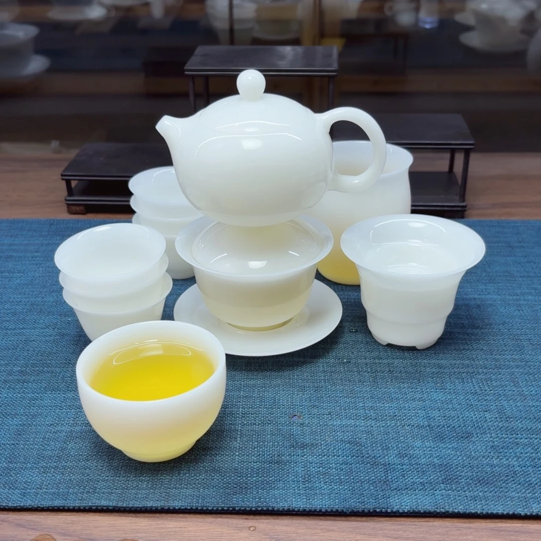 璞玉冰种玉瓷茶具