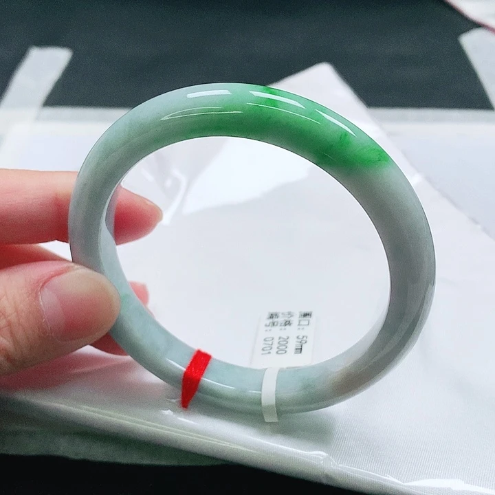 翡翠未镶嵌手镯手镯59