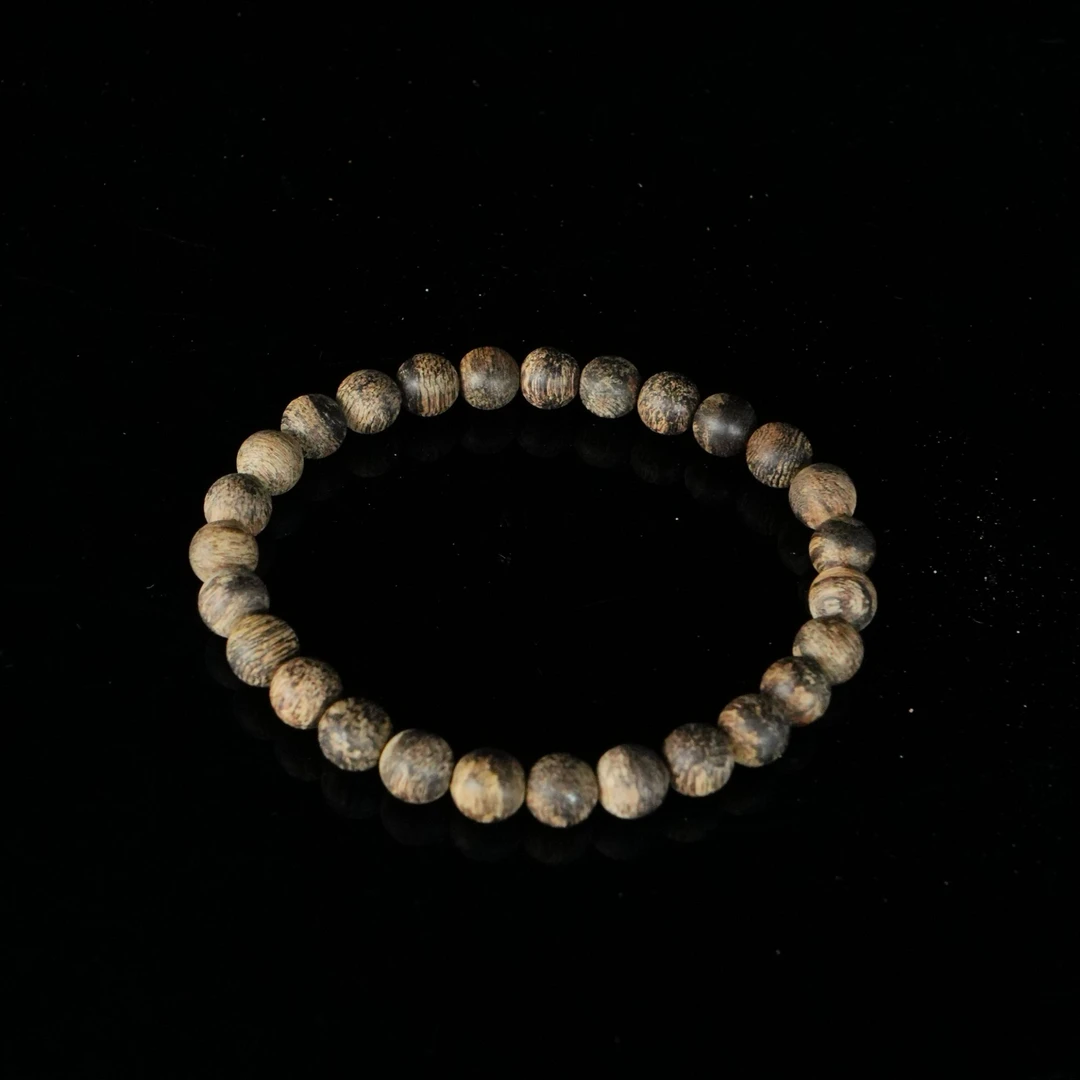 B6044 金三角软丝沉水沉香手串 0.65cm 4.25g