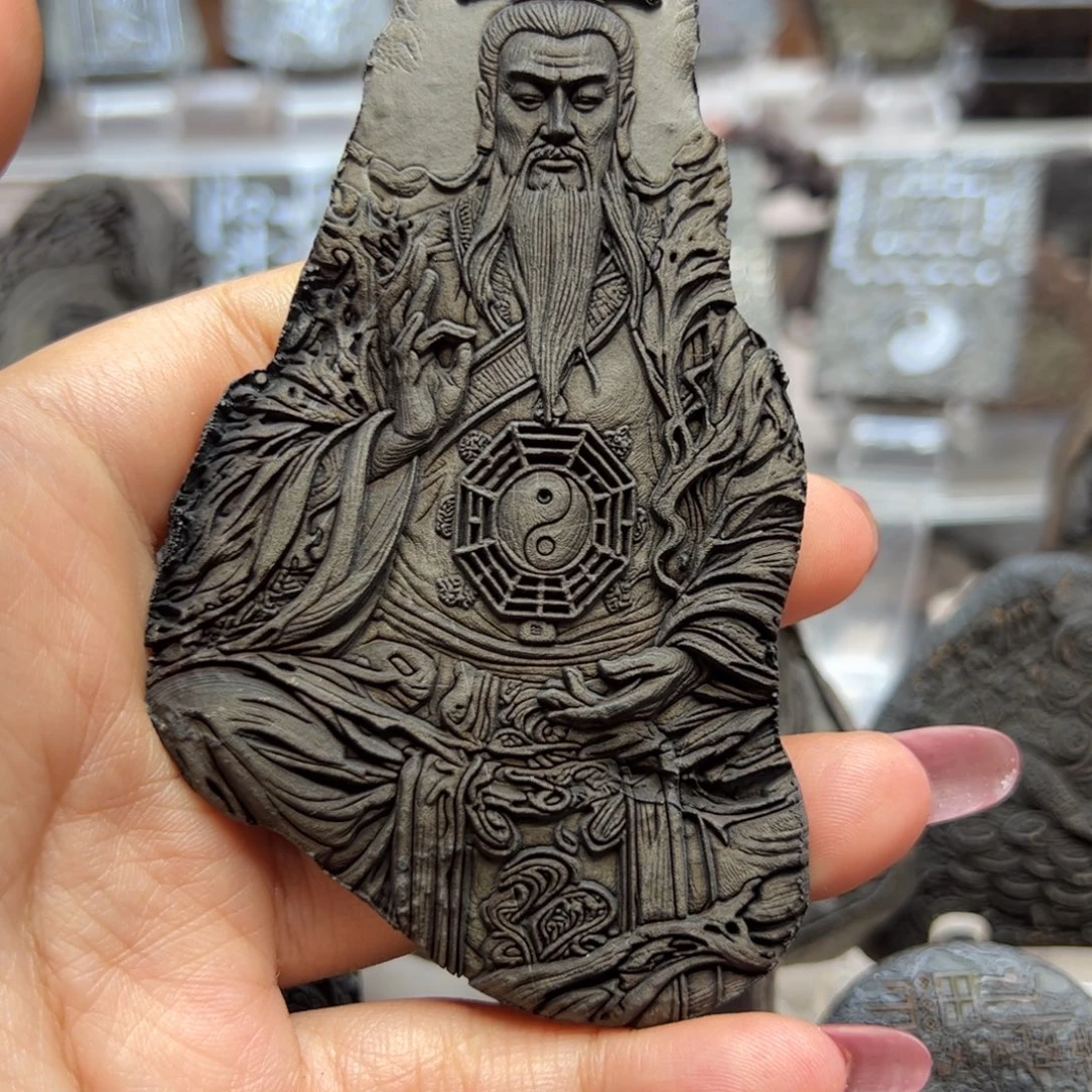 T***r小石头哈哈哈哈哈哈哈哈哈