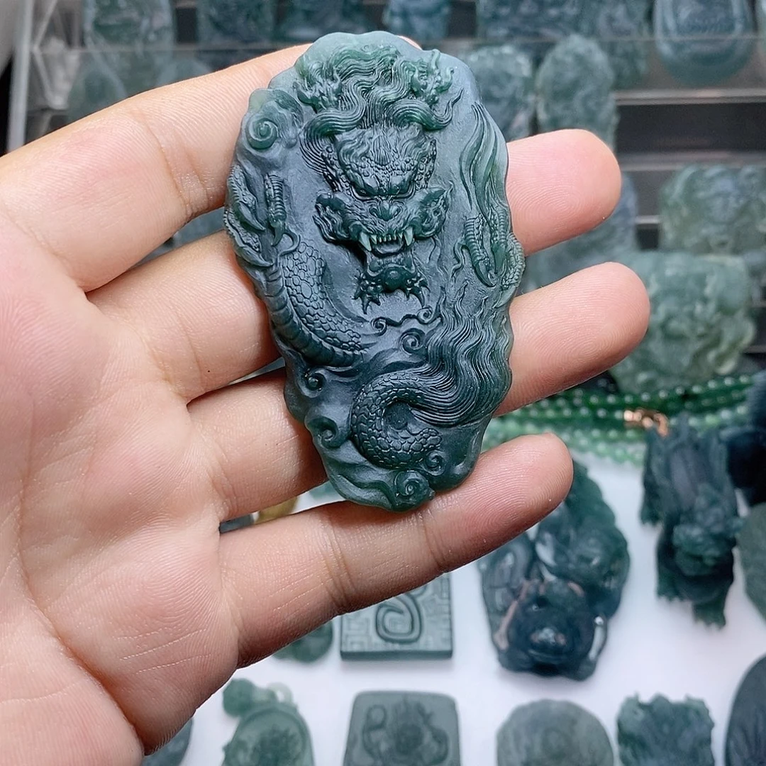 未镶嵌定制翡翠龙牌