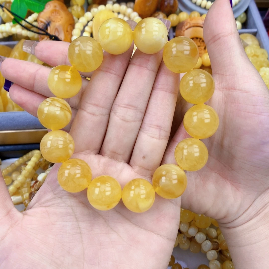 琥珀未镶嵌珠宝奇石16.7