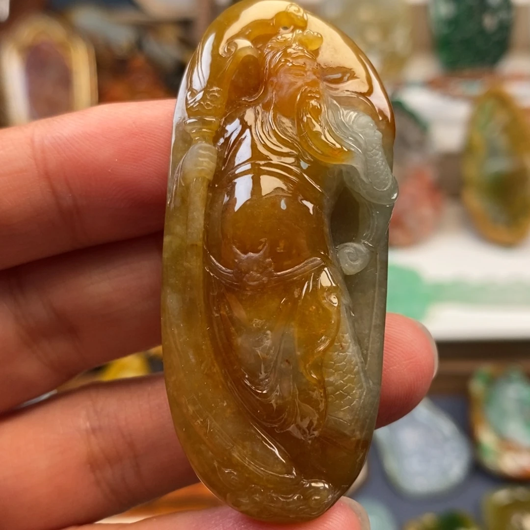 翡翠未镶嵌颈饰关二爷