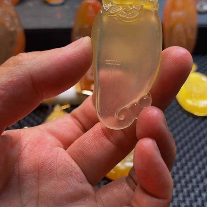 石英质玉未镶嵌颈饰风*子