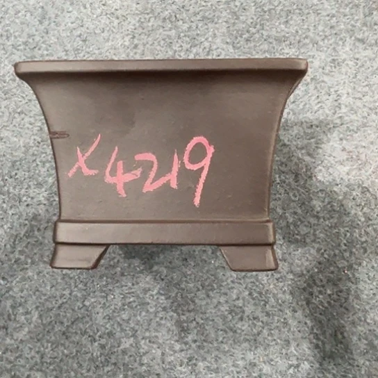 紫砂花盆雄*?紫砂花盆