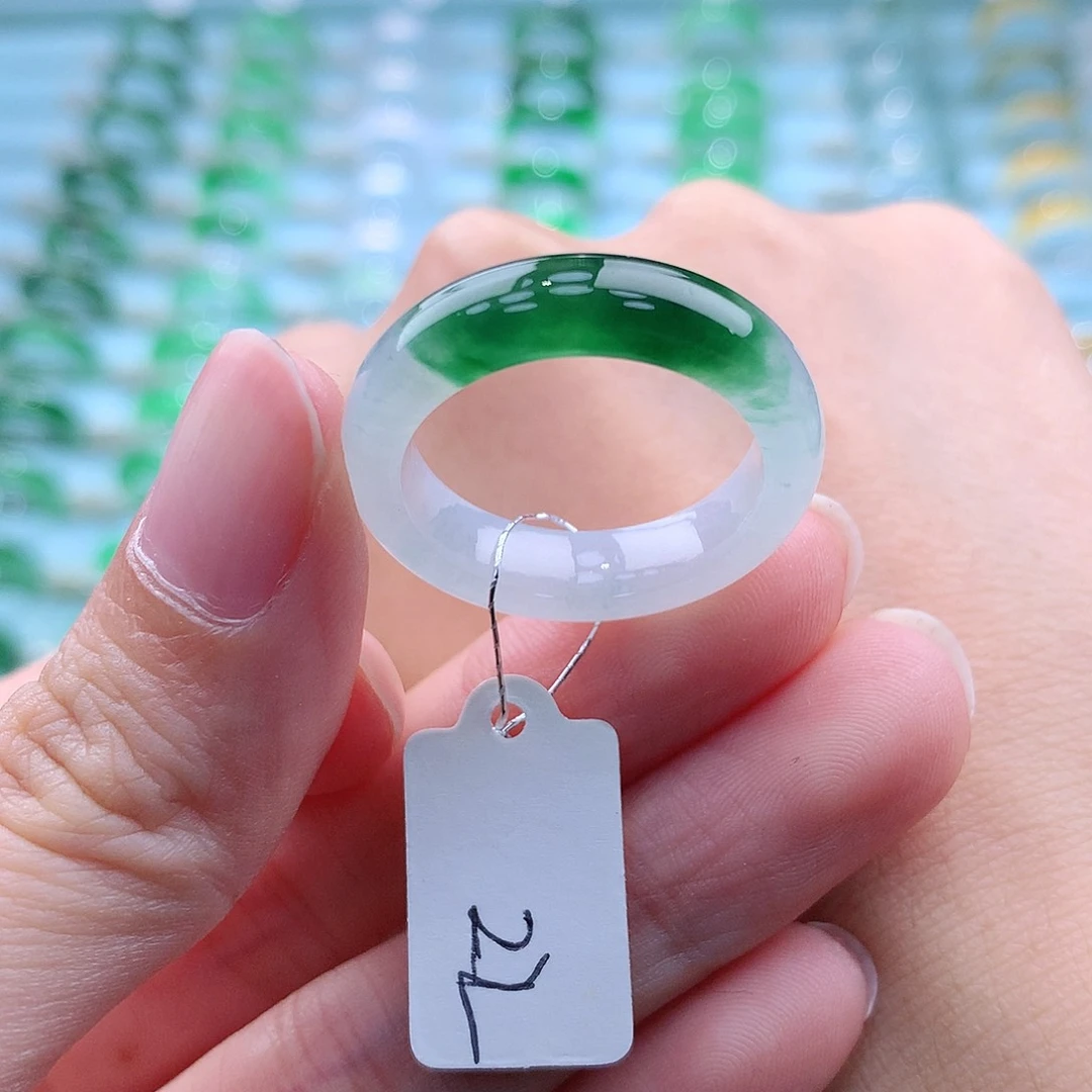 翡翠戒指未镶嵌缅甸翡翠A货