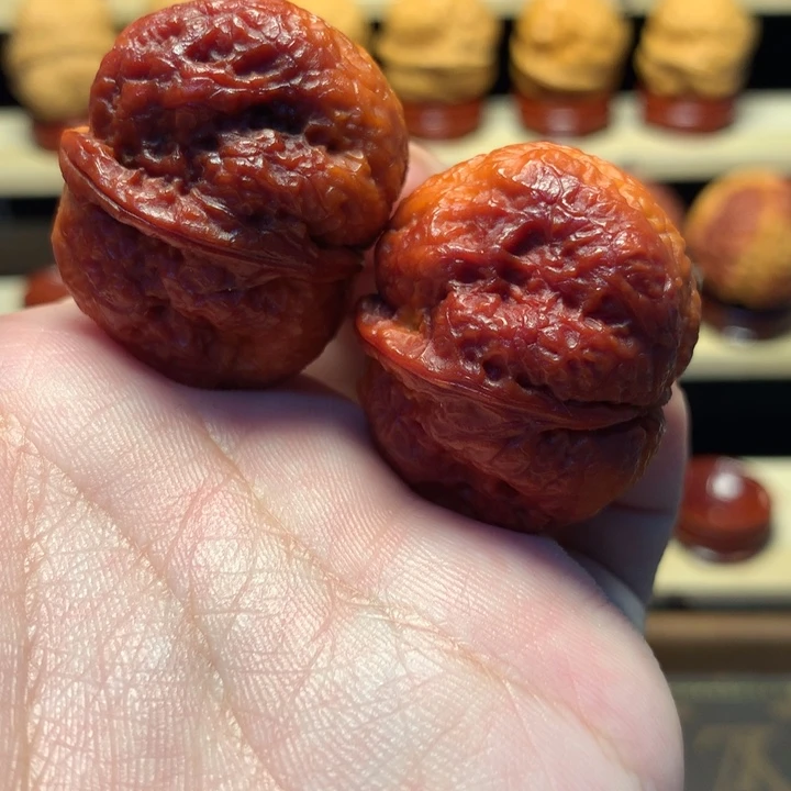 你***呢文玩核桃把件36魔鬼蛙