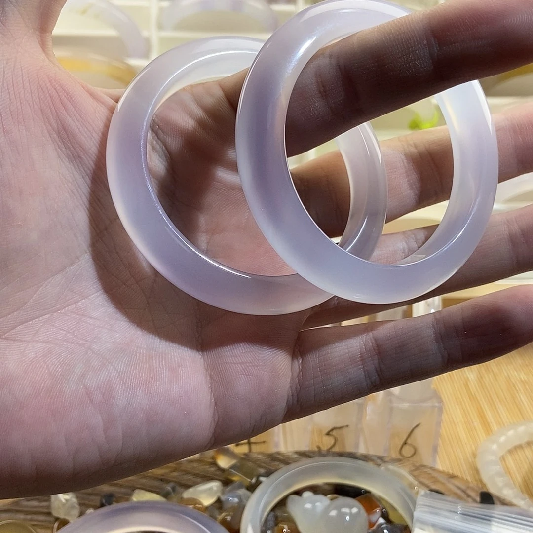 玛瑙/玉髓手镯未镶嵌大**猫