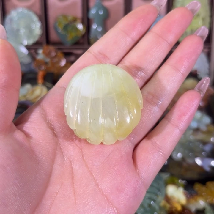 蛇纹石玉合金颈饰M****a
