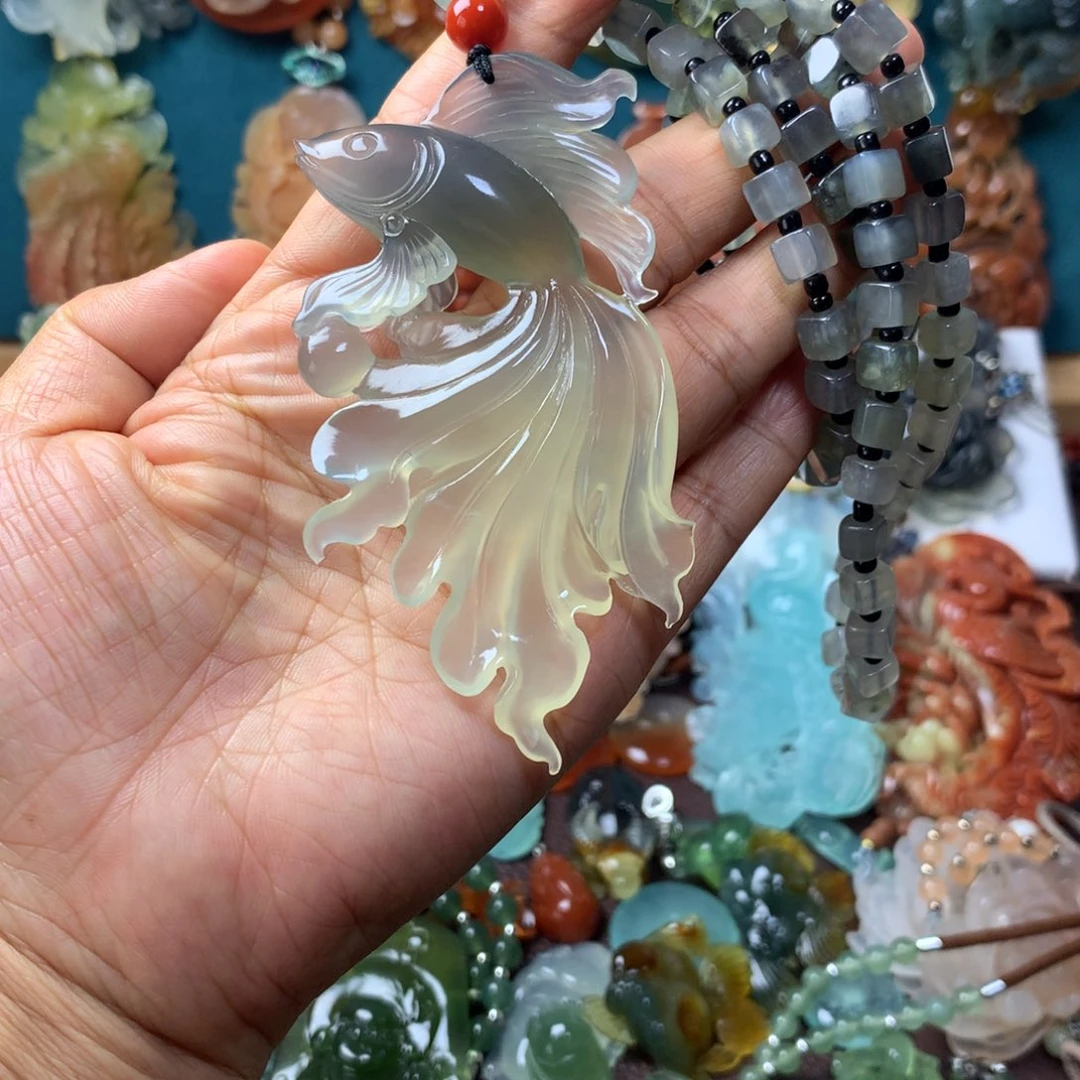 蛇纹石玉未镶嵌挂坠