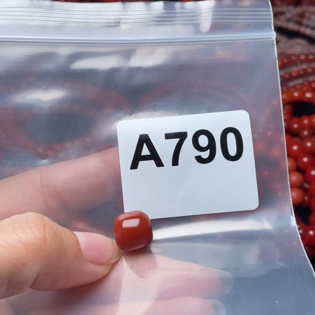 玄***)南红玛瑙未镶嵌手链