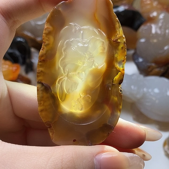 玛瑙/玉髓合金颈饰