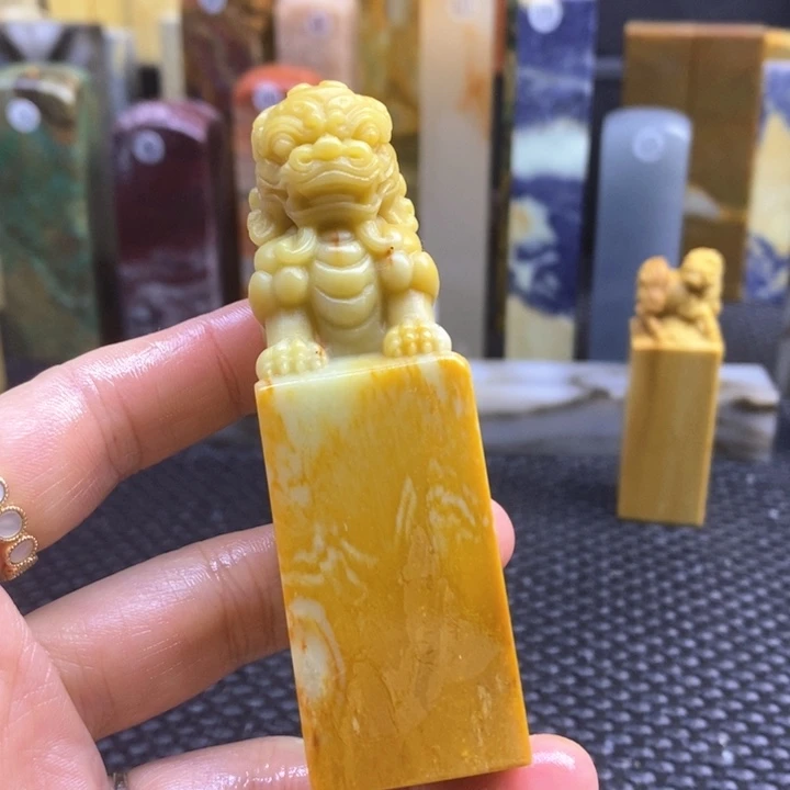 广东石静*过青田石印章石