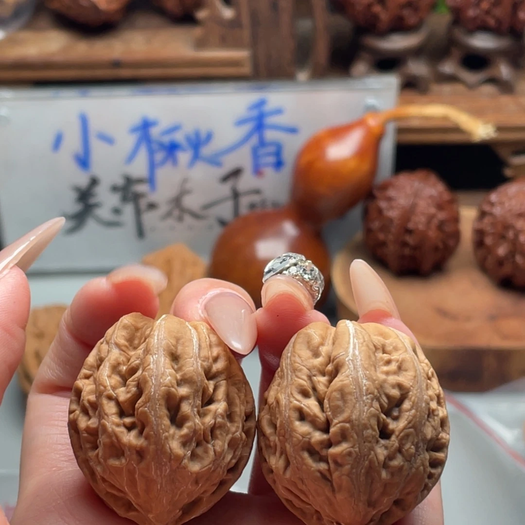 文玩核桃把件小楸香61