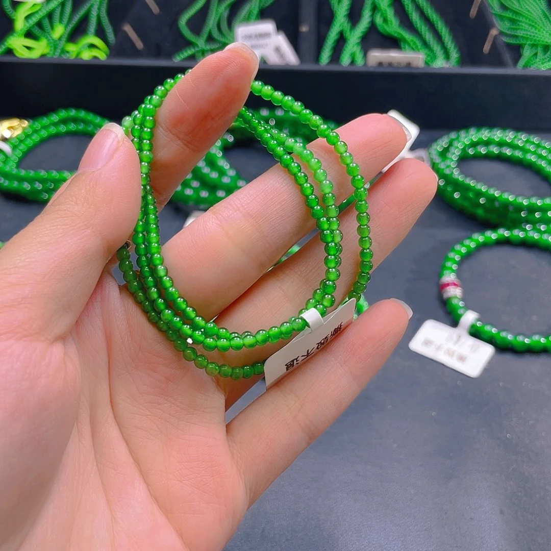 翡翠未镶嵌颈饰