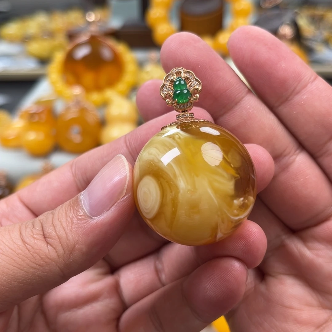未镶嵌蜜蜡珠宝奇石