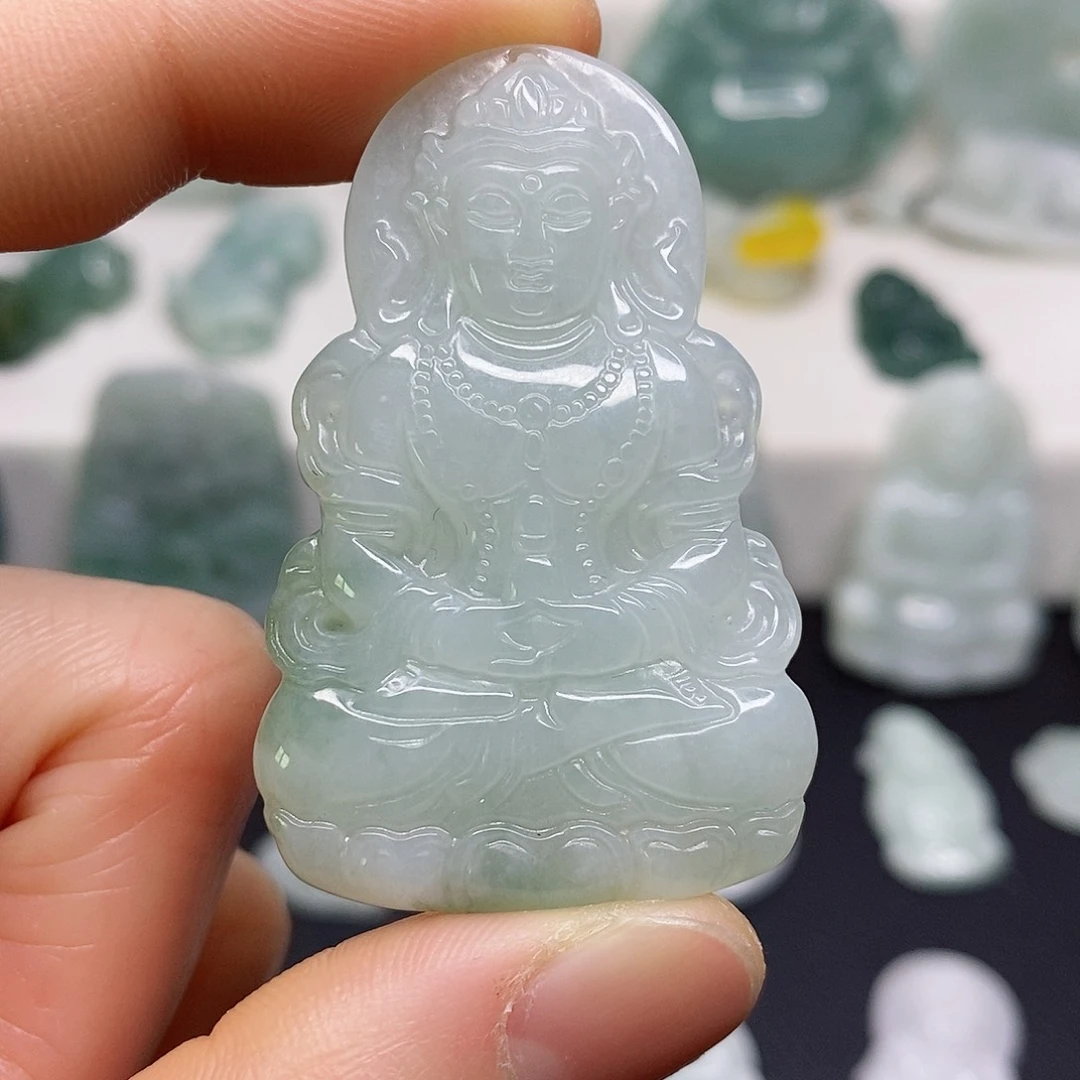 翡翠颈饰未镶嵌吊坠