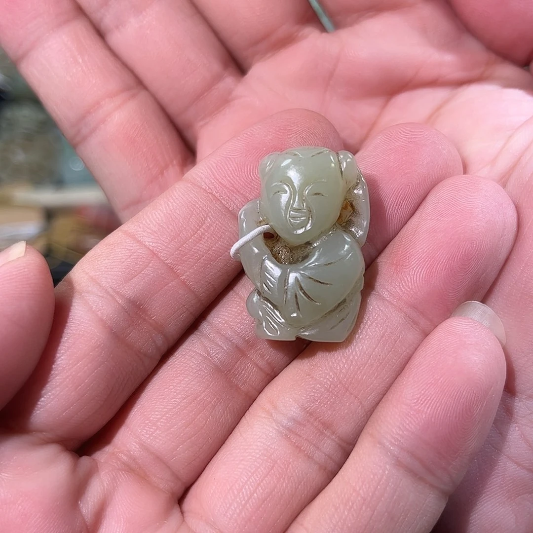 颈饰未镶嵌和田玉