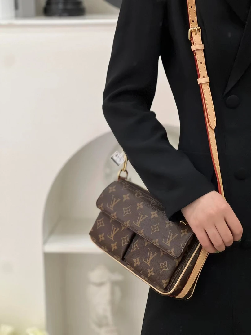 99新 LouisVuitton/路易威登 LV 新款骆驼老花/严选