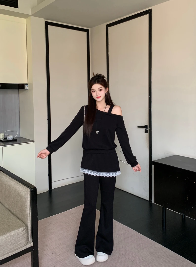 2025秋冬大码女装胖mm韩系穿搭斜肩拼接蕾丝微喇裤套装80303