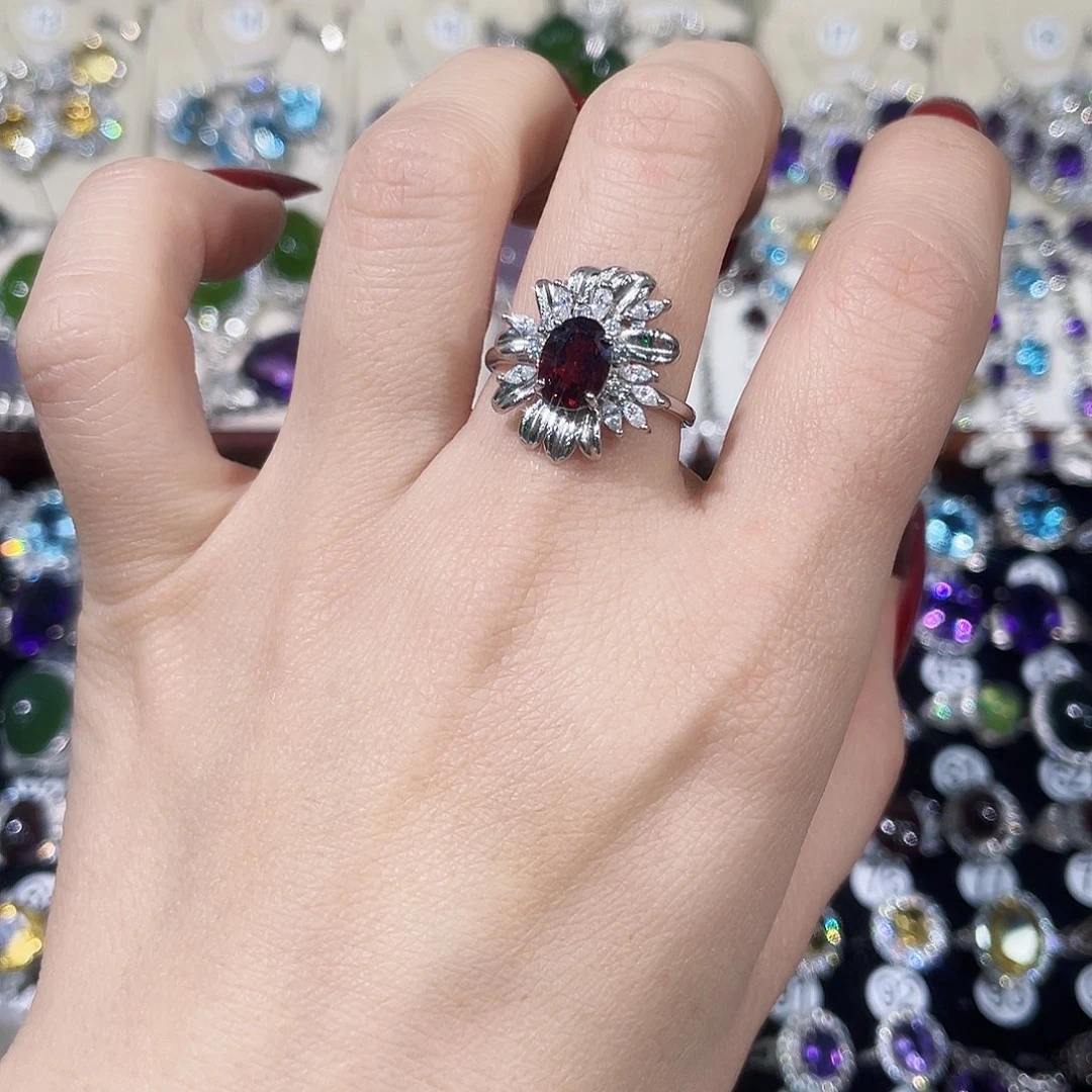 银S925镶嵌石榴石戒指戒指