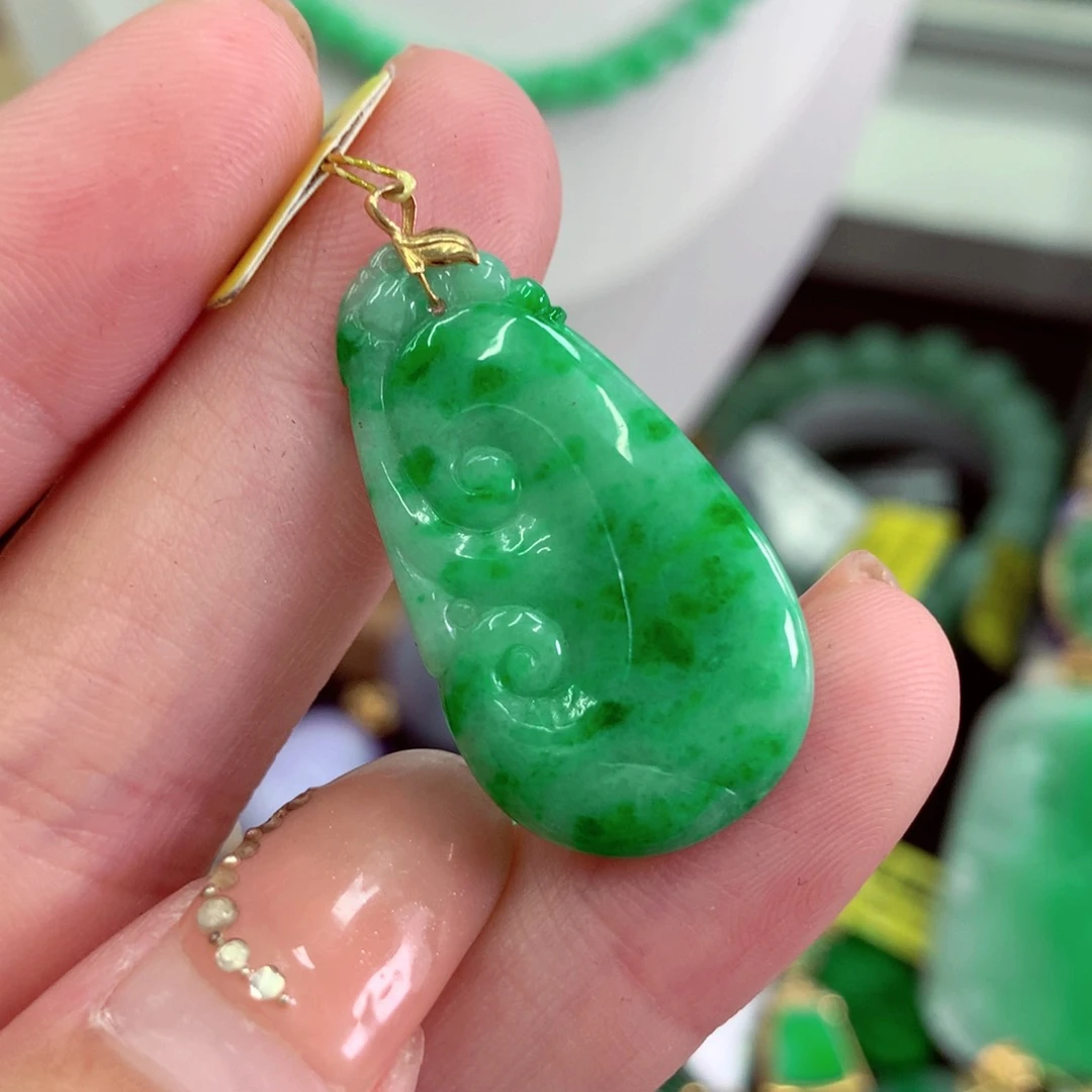 翡翠18K金镶嵌吊坠(不含链)