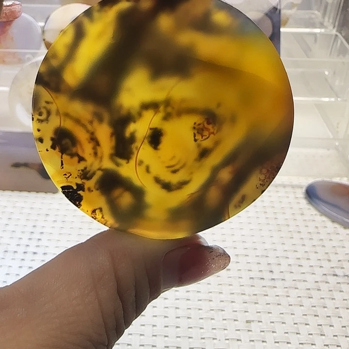 玛瑙/玉髓未镶嵌珠宝奇石
