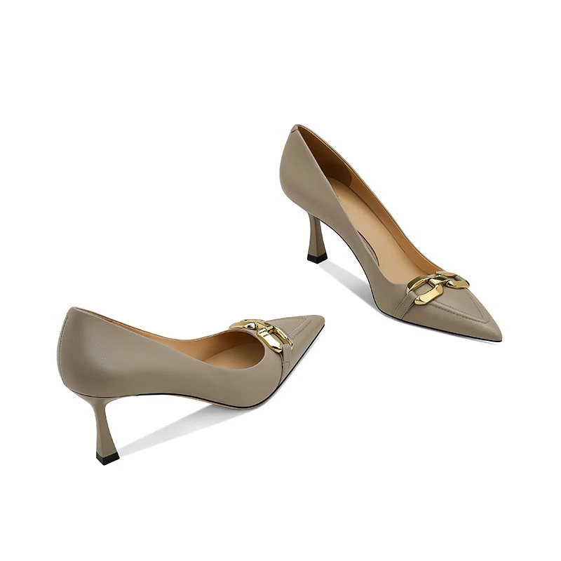 2025春季爆款时尚洋气女鞋上班不累鞋子细跟尖职业模特走秀专用鞋