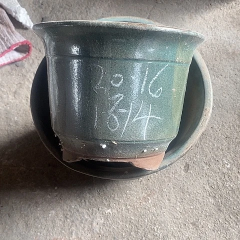 紫砂中国离紫砂花盆，