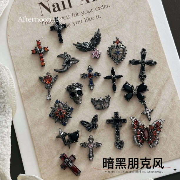 暗黑朋克风十字架锆石钻饰克罗心铜镶锆美甲超闪吊坠饰品金色配件