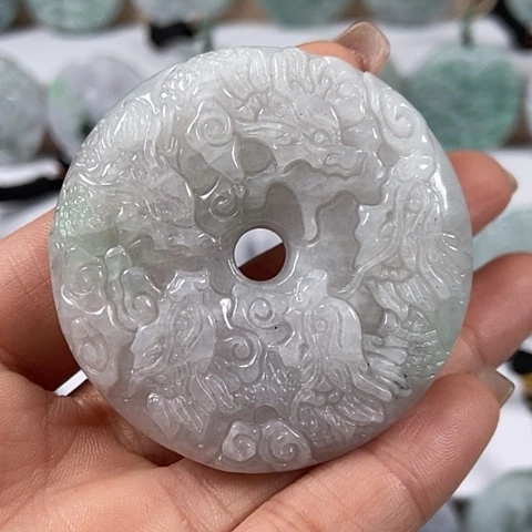 翡翠颈饰未镶嵌九龙扣两面工福利