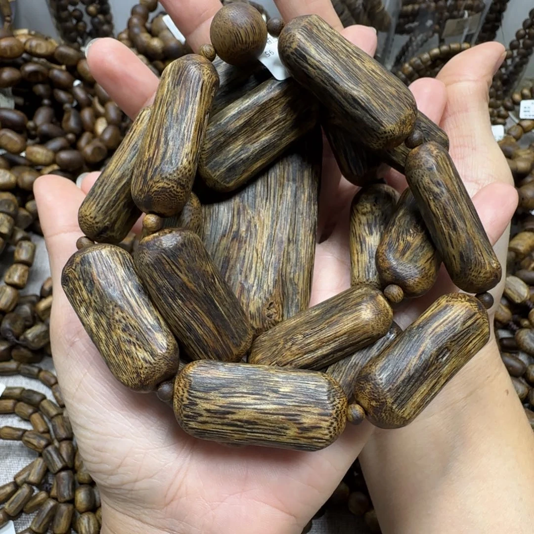 强***哥手串沉香莺歌绿多样性发货一条卡17-95克