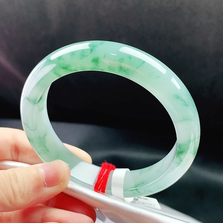 未镶嵌手镯翡翠57圈
