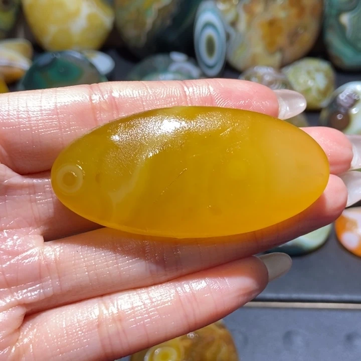【闪购商品】未镶嵌玛瑙/玉髓珠宝奇石p p