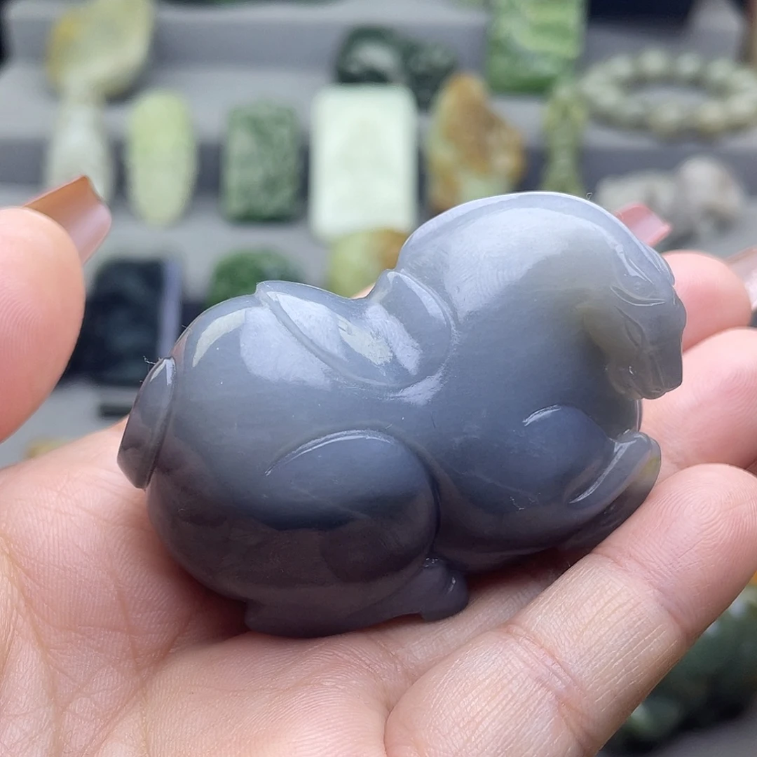 能***哥和田玉未镶嵌颈饰