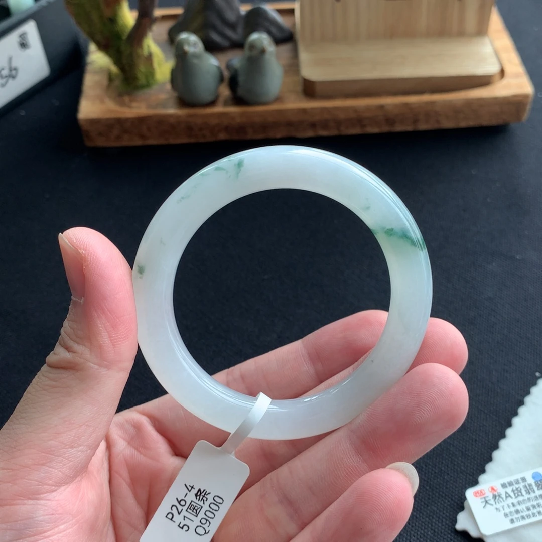 翡翠未镶嵌手镯圈口5152
