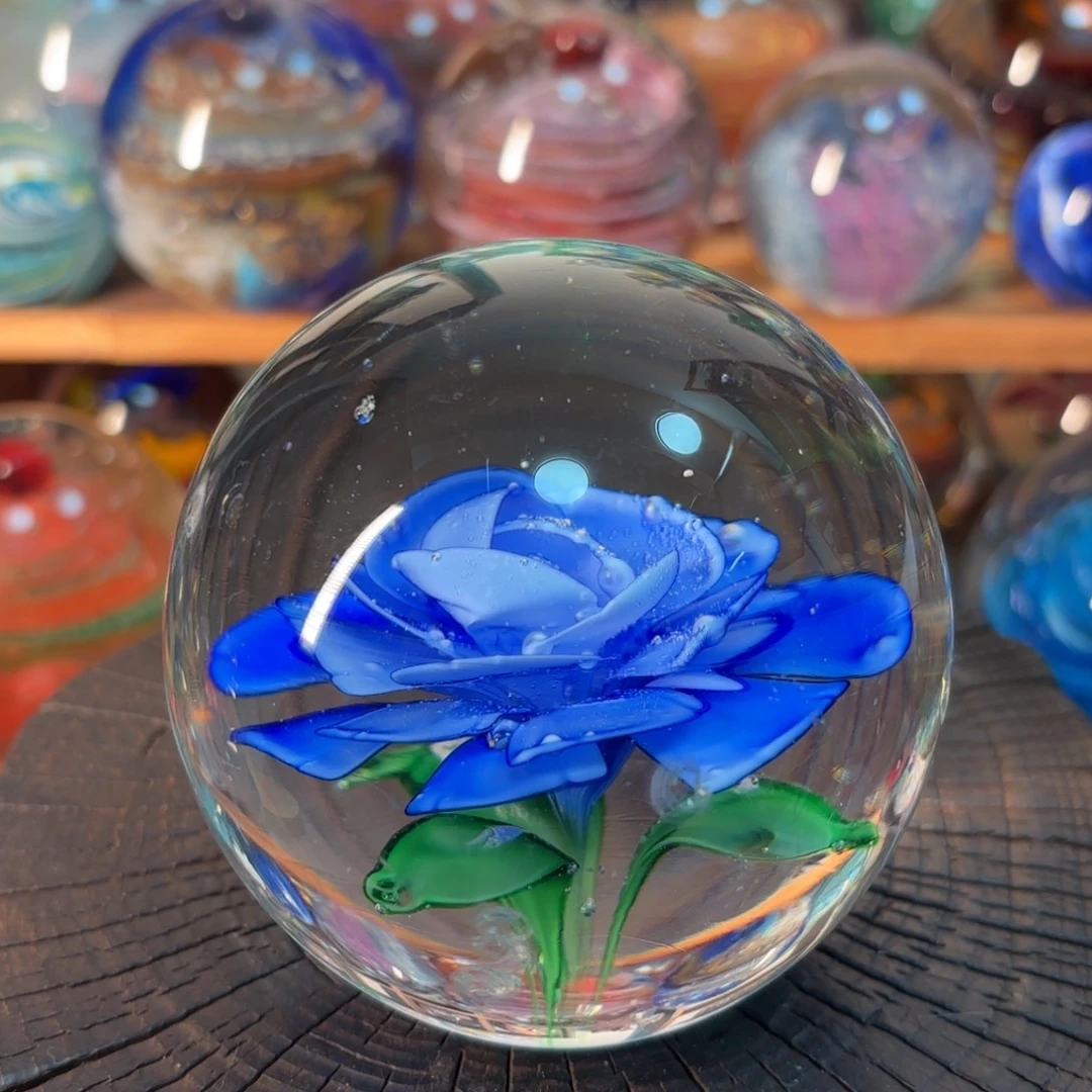 琉璃手工艺品瑕疵多