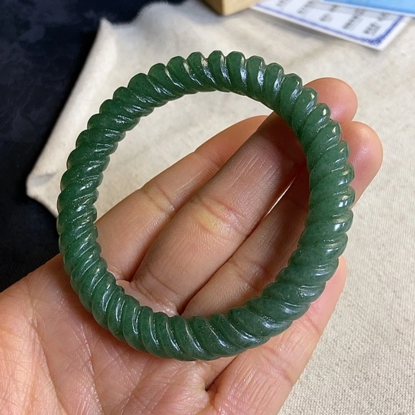 【闪购商品】石英质玉手镯未镶嵌58-59圈