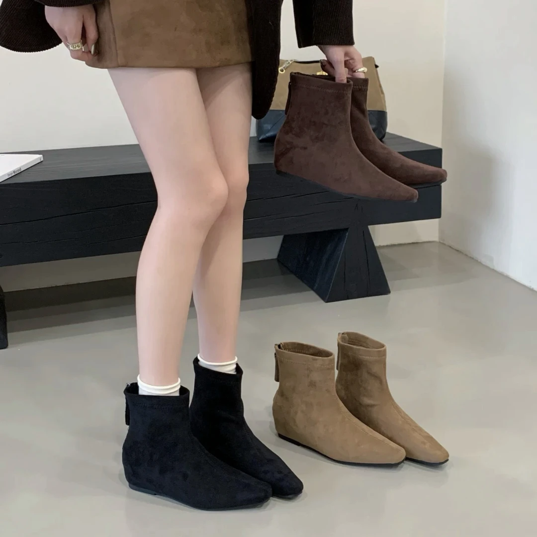 内增高短靴女靴2025秋冬季新款韩版简约短筒靴后拉链方头时装靴女