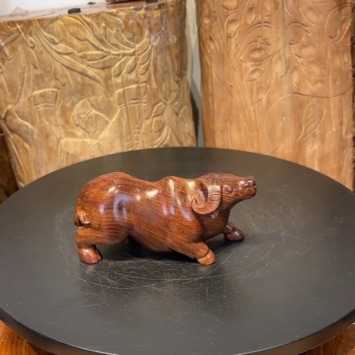 不***底黄花梨/降香黄檀其他降香黄檀牛