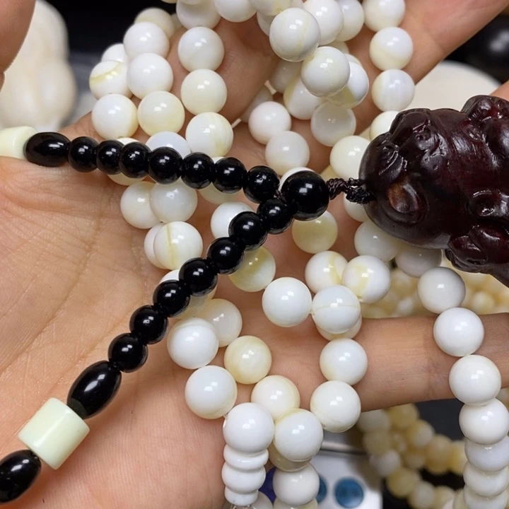 祁***璃乌木类花梨木，08俏108