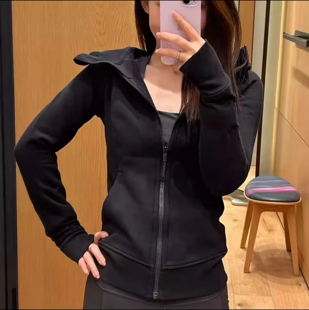 预全拉链修身长袖连帽外套-6