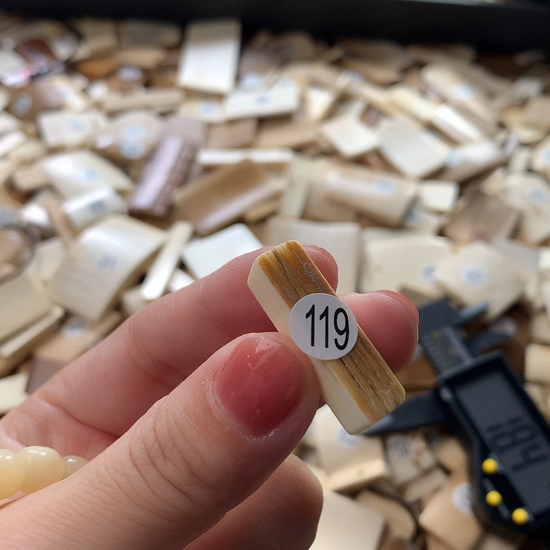 泥塑不打孔联系客服