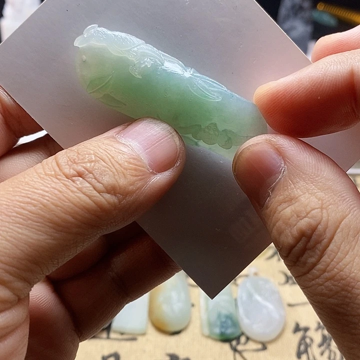 狗***。定制翡翠未镶嵌88888